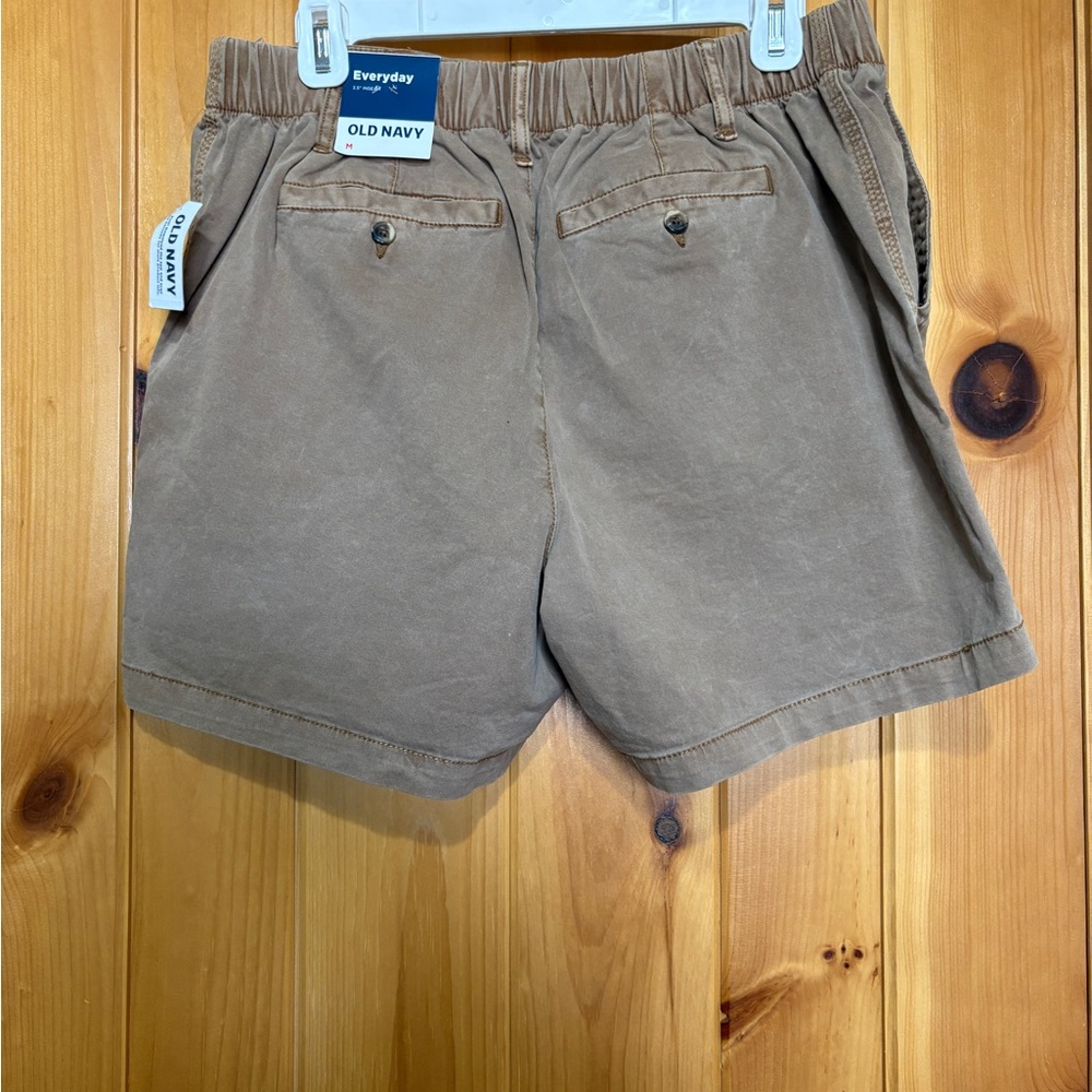 Old Navy OG Chino Shorts – Women's Size M High Rise 3.5" Inseam Brown Khaki NWT - Picture 2 of 4